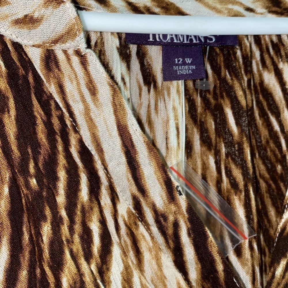 Roaman’s leopard top - Picture 2 of 5